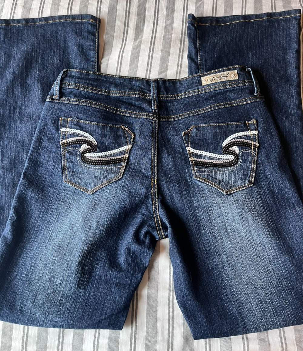Southpole juniors' low-rise dark wash blue jeans size 13 Flare Y2K Vintage women
